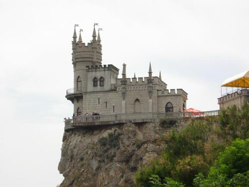 Ласточкино гнездо