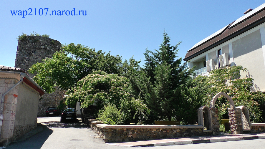 Официальный сайт крепости Алустон